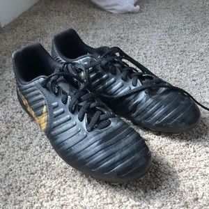 Soccer cleats